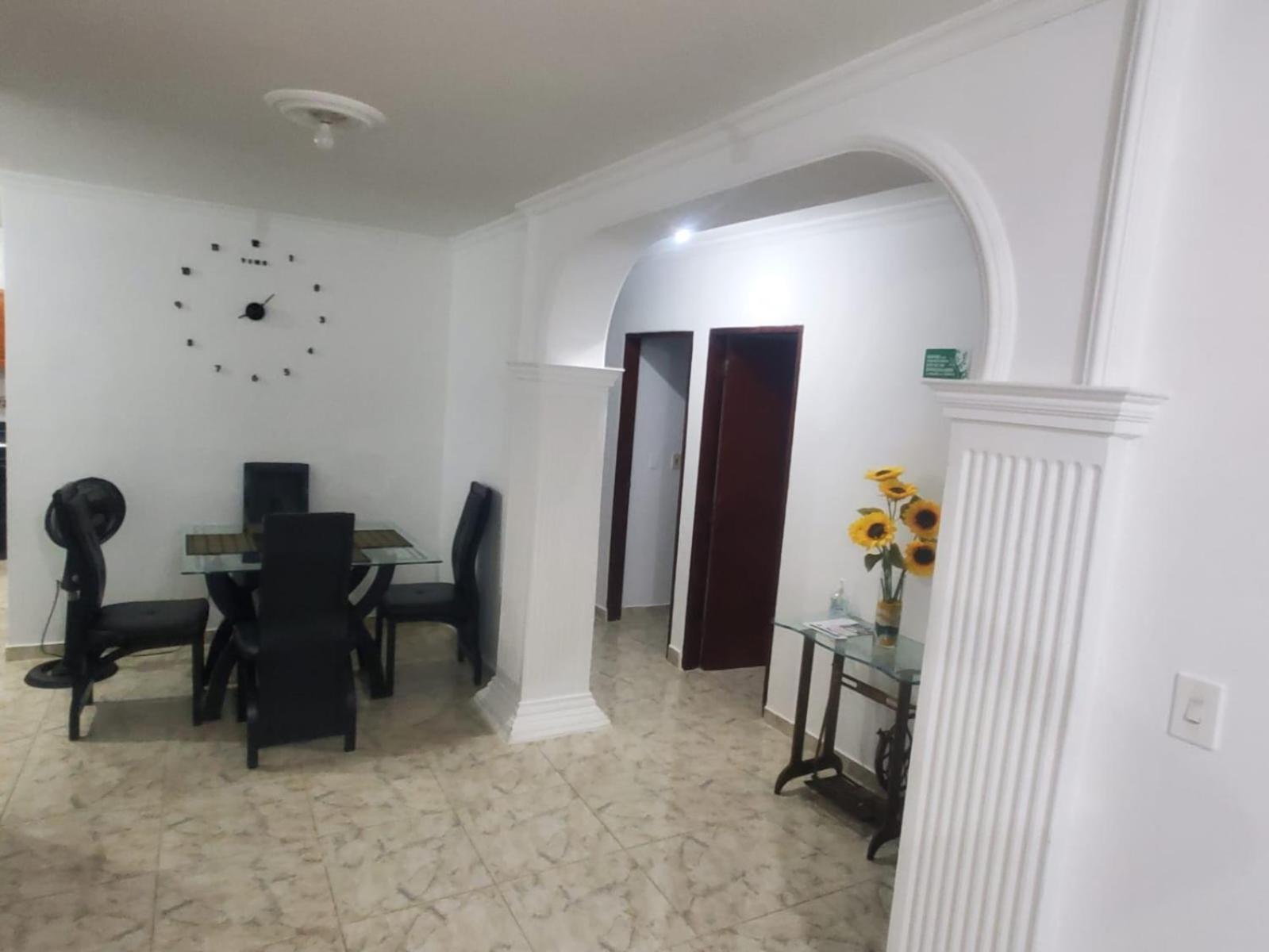 Vacacional Colombia Cerca Aeropuerto Y Playa 2 Apartamento